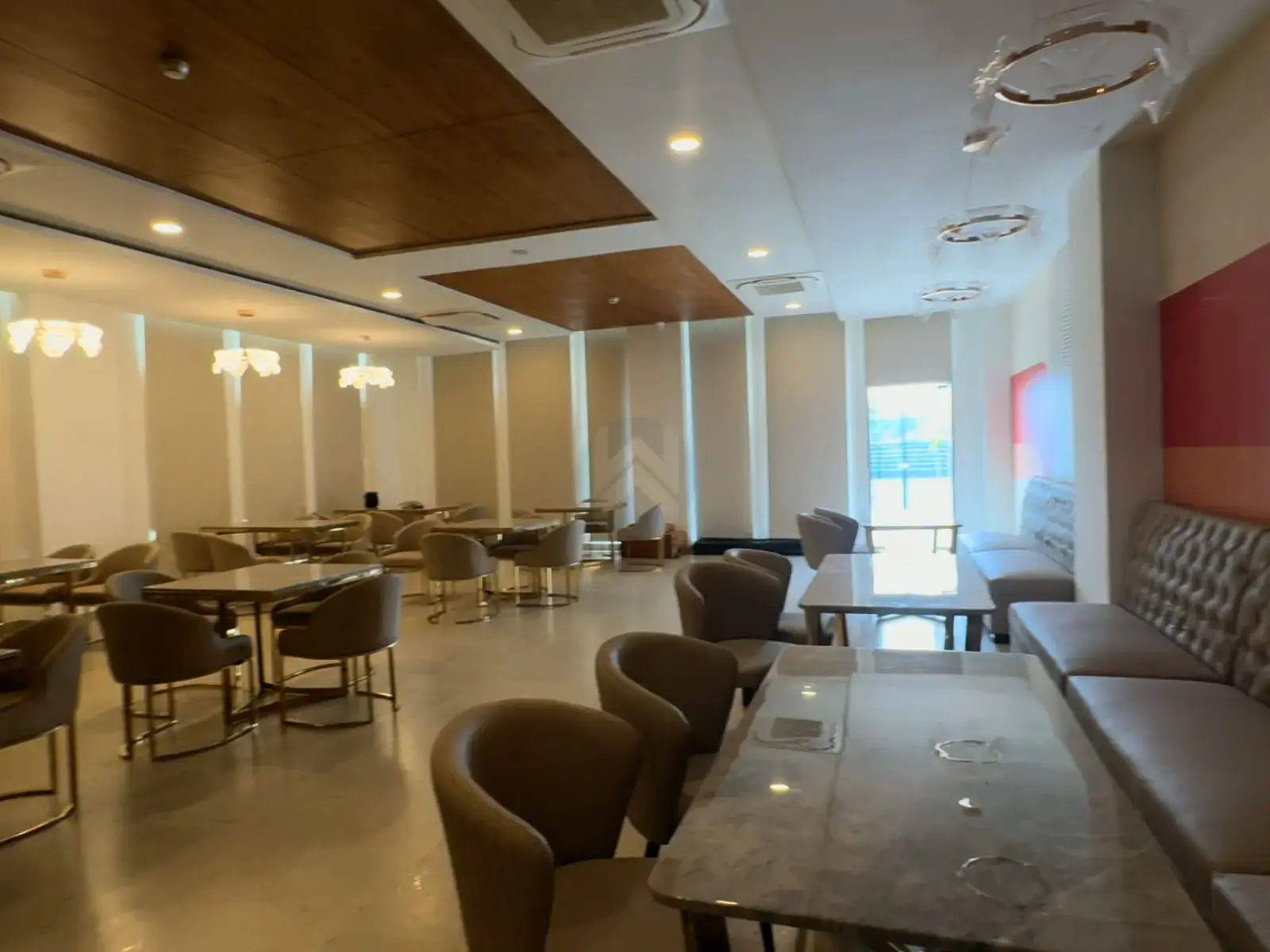 Greenbay The Monarque Greenbay The Monarque