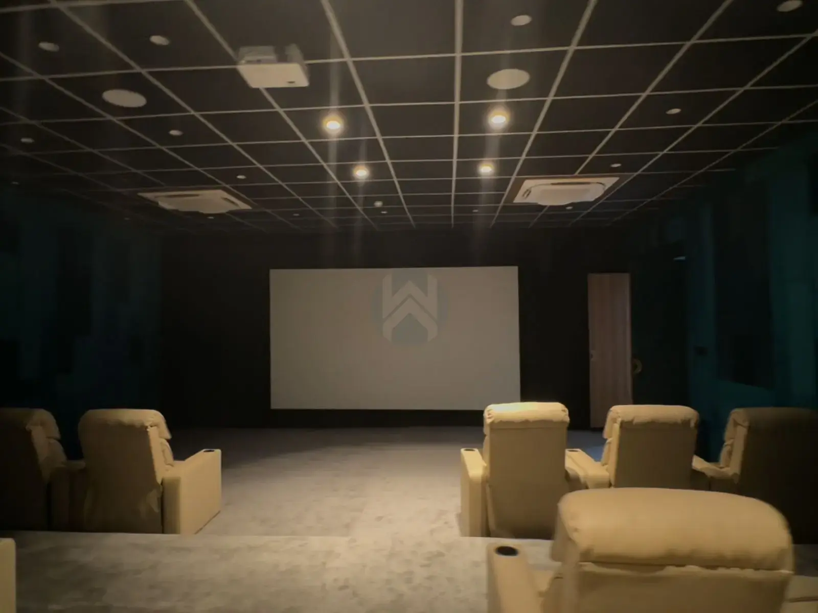 Greenbay The Monarque Greenbay The Monarque